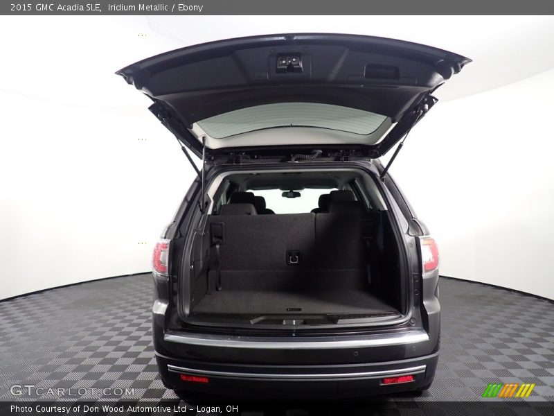 Iridium Metallic / Ebony 2015 GMC Acadia SLE