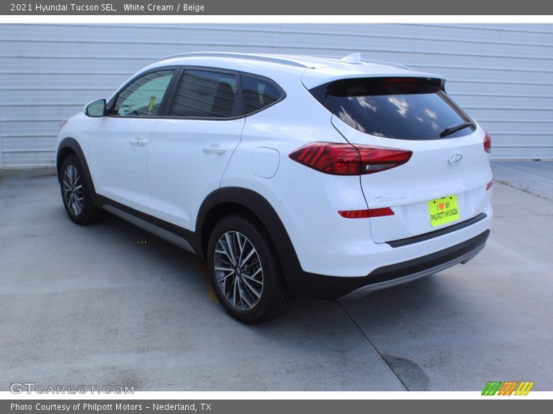 White Cream / Beige 2021 Hyundai Tucson SEL