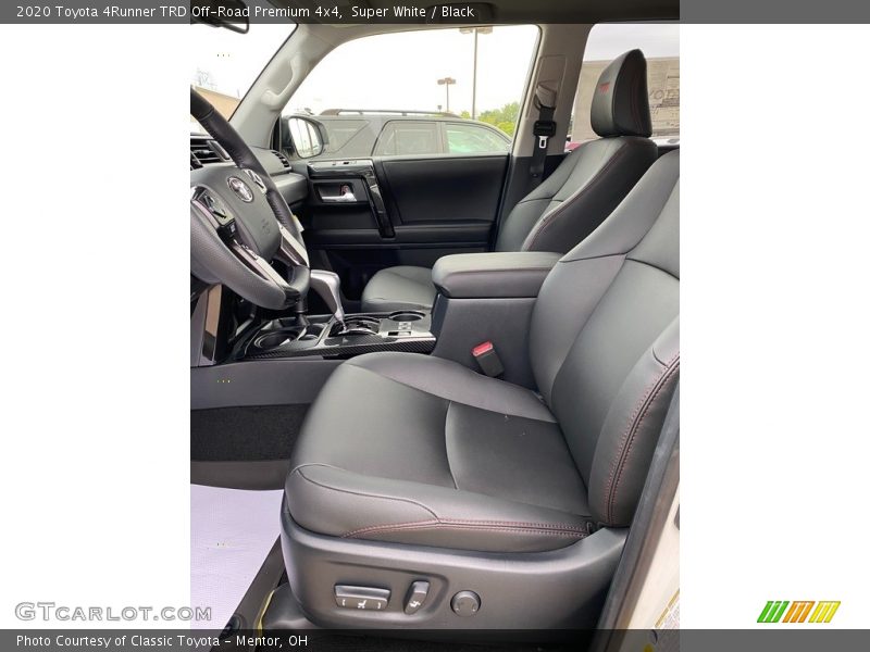Super White / Black 2020 Toyota 4Runner TRD Off-Road Premium 4x4