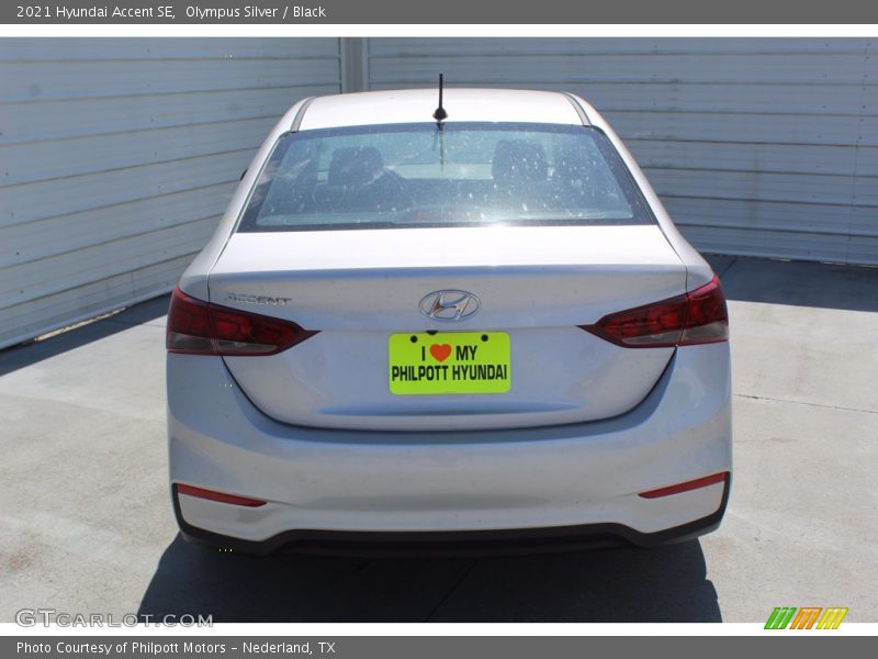 Olympus Silver / Black 2021 Hyundai Accent SE