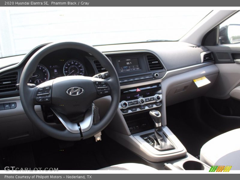 Phantom Black / Gray 2020 Hyundai Elantra SE