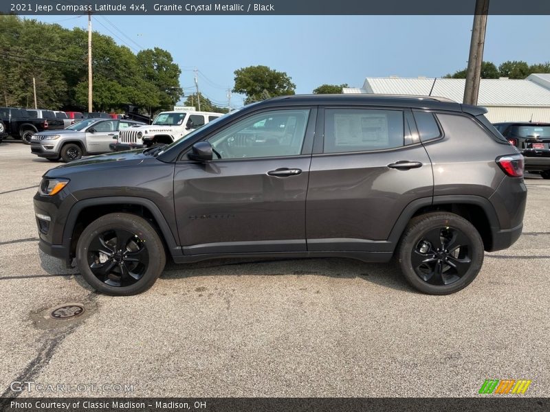  2021 Compass Latitude 4x4 Granite Crystal Metallic