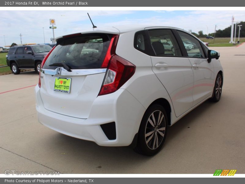 White Orchid Pearl / Black 2017 Honda Fit EX
