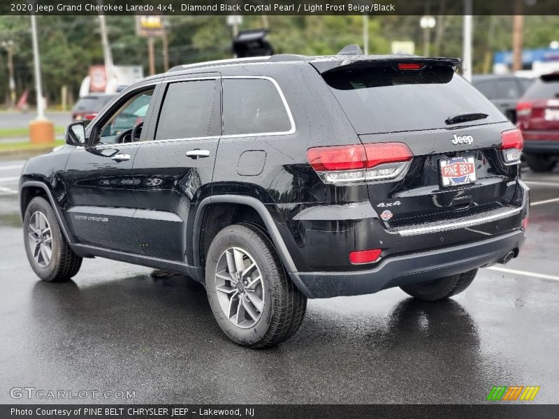 Diamond Black Crystal Pearl / Light Frost Beige/Black 2020 Jeep Grand Cherokee Laredo 4x4