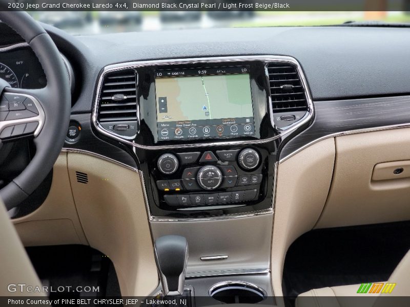 Diamond Black Crystal Pearl / Light Frost Beige/Black 2020 Jeep Grand Cherokee Laredo 4x4