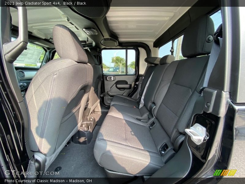 Black / Black 2021 Jeep Gladiator Sport 4x4