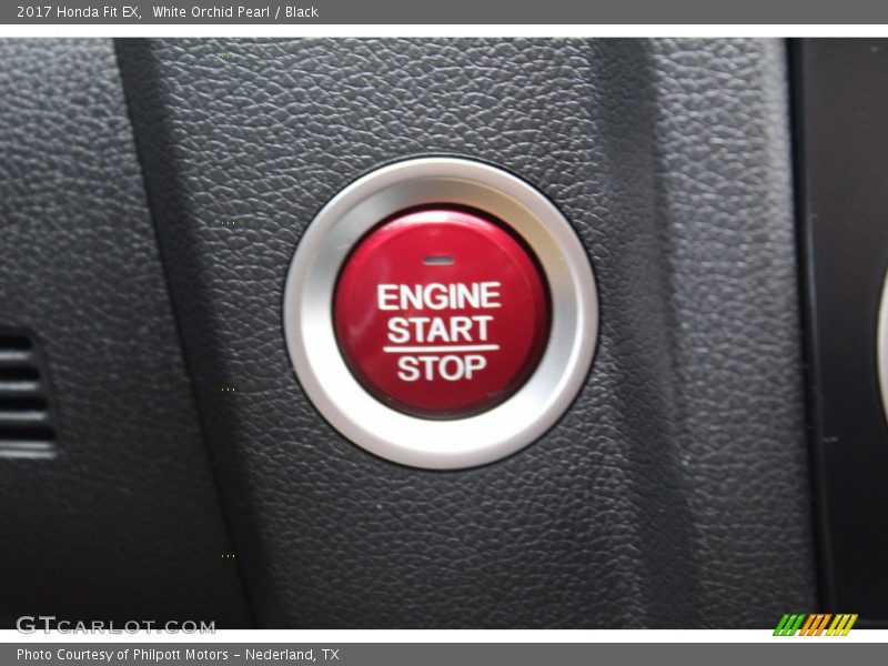 White Orchid Pearl / Black 2017 Honda Fit EX