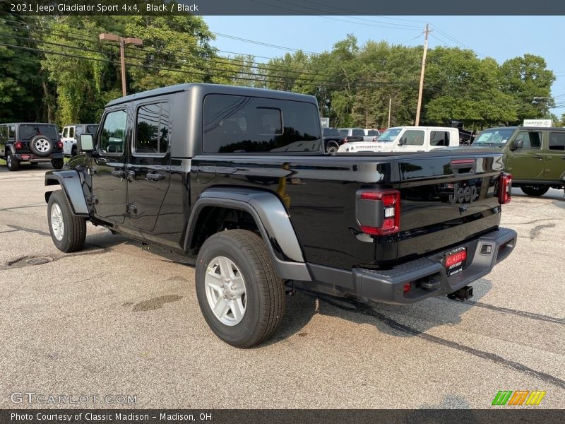 Black / Black 2021 Jeep Gladiator Sport 4x4