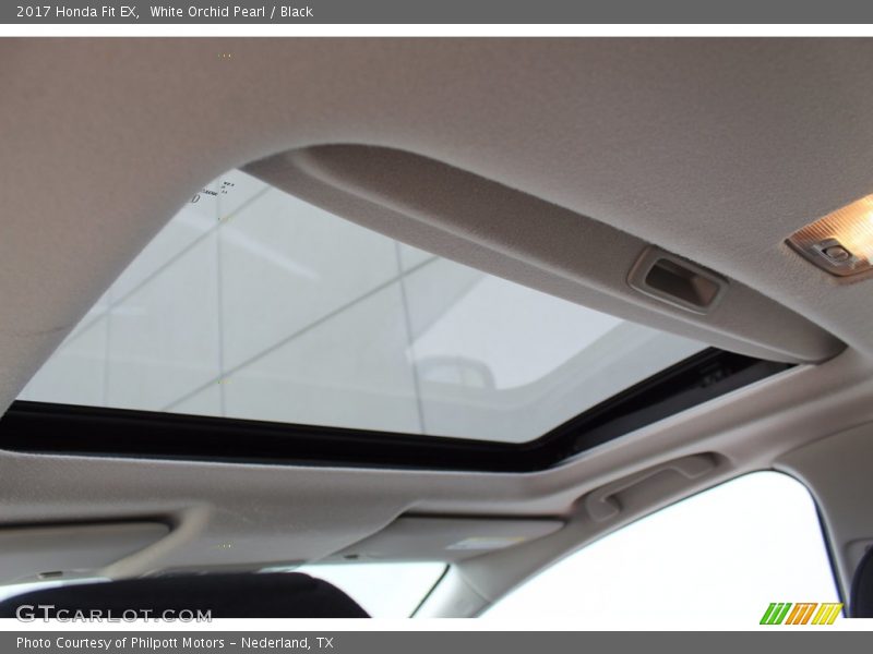 White Orchid Pearl / Black 2017 Honda Fit EX