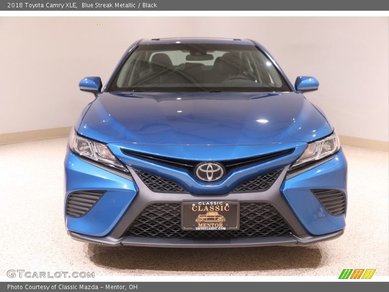 Blue Streak Metallic / Black 2018 Toyota Camry XLE