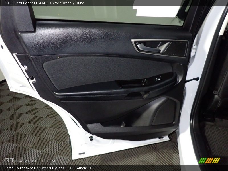Oxford White / Dune 2017 Ford Edge SEL AWD