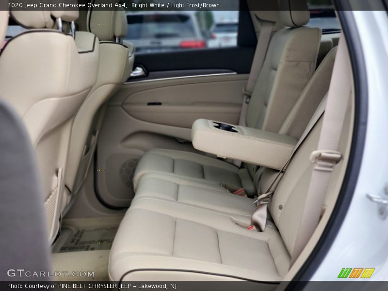 Bright White / Light Frost/Brown 2020 Jeep Grand Cherokee Overland 4x4