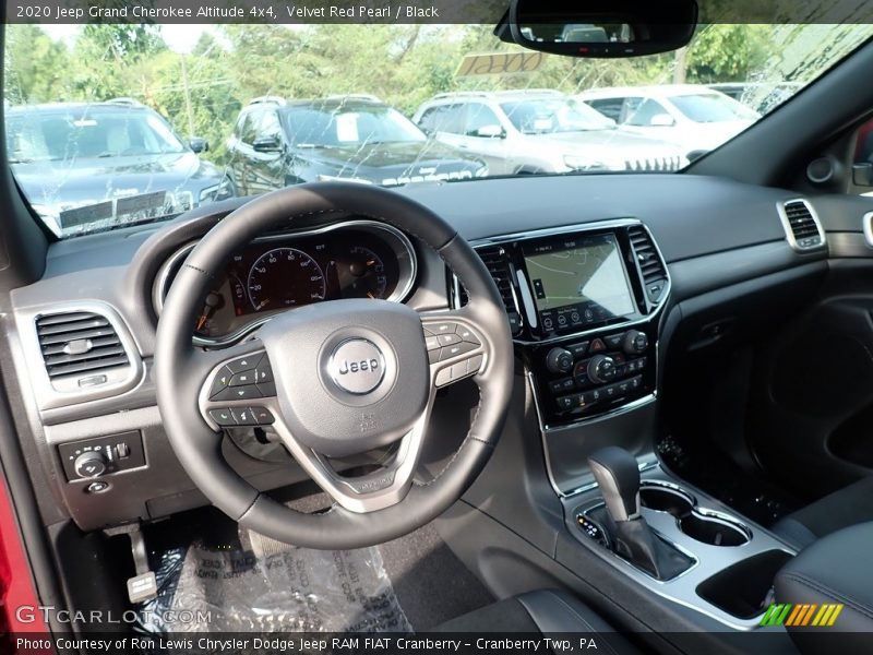 Velvet Red Pearl / Black 2020 Jeep Grand Cherokee Altitude 4x4