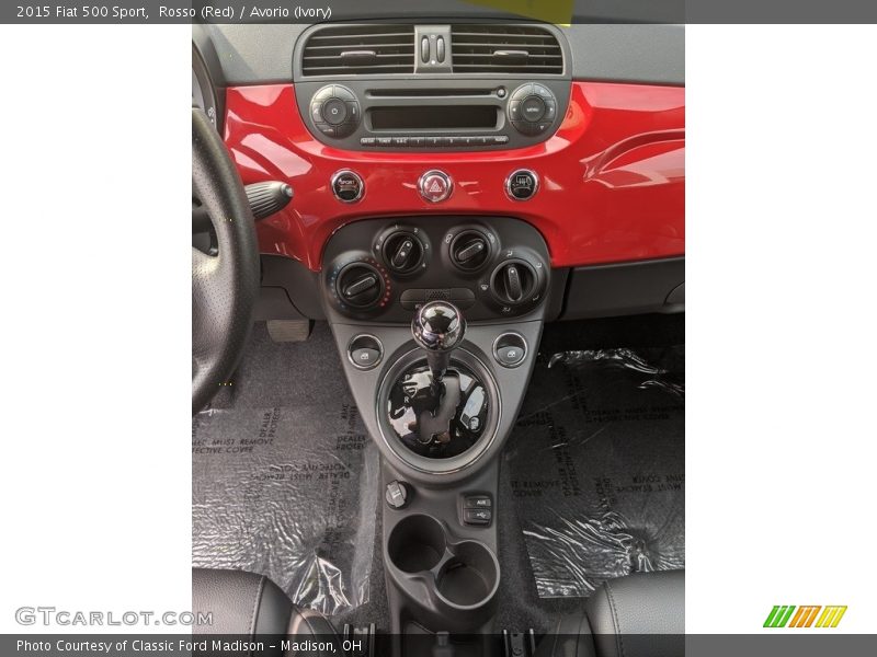 Rosso (Red) / Avorio (Ivory) 2015 Fiat 500 Sport