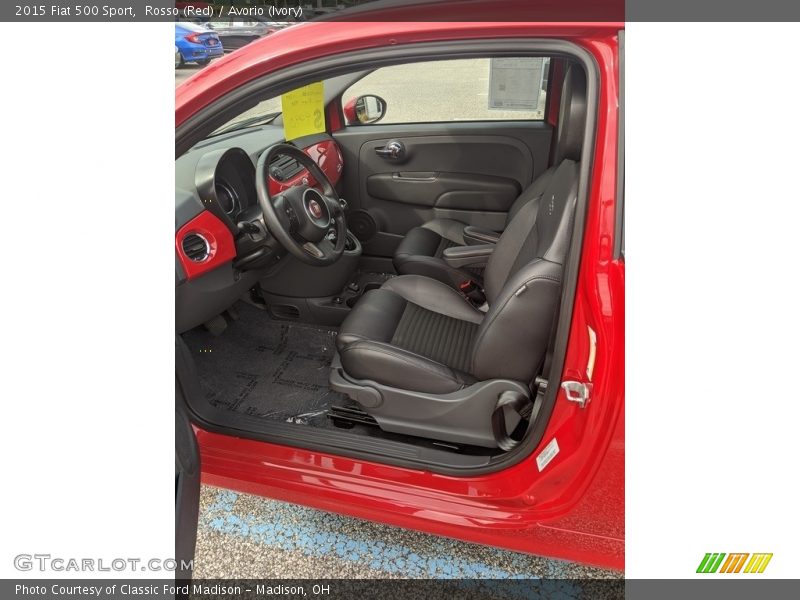 Rosso (Red) / Avorio (Ivory) 2015 Fiat 500 Sport