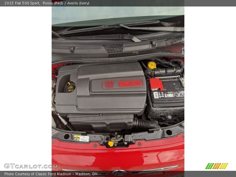 Rosso (Red) / Avorio (Ivory) 2015 Fiat 500 Sport