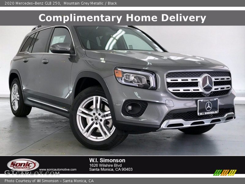 Mountain Grey Metallic / Black 2020 Mercedes-Benz GLB 250