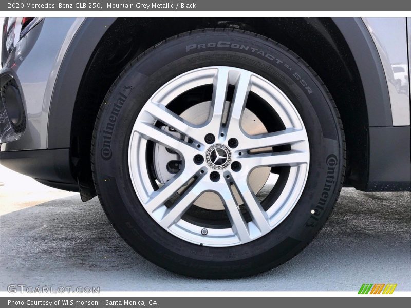 Mountain Grey Metallic / Black 2020 Mercedes-Benz GLB 250