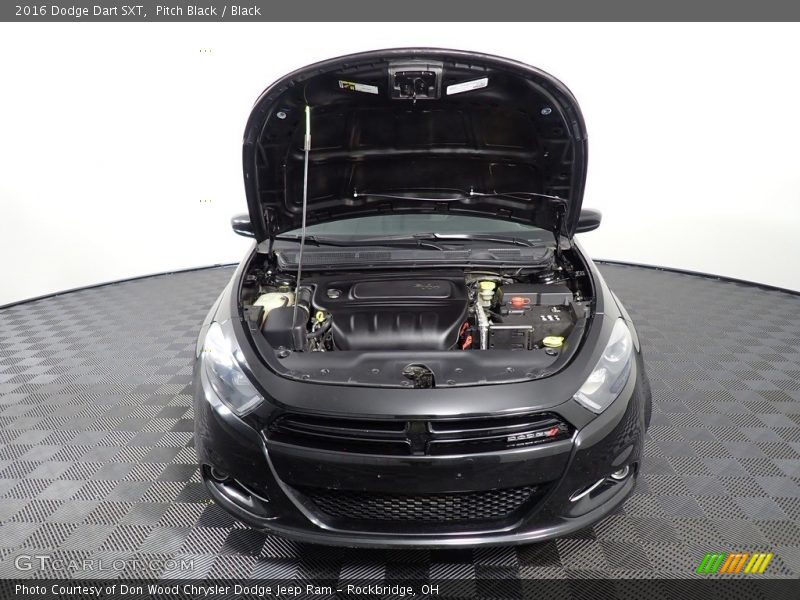 Pitch Black / Black 2016 Dodge Dart SXT