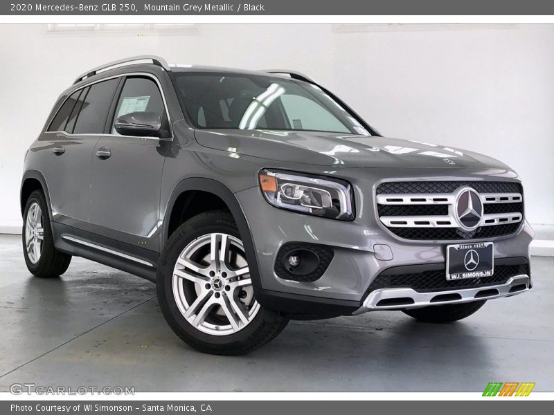 Mountain Grey Metallic / Black 2020 Mercedes-Benz GLB 250