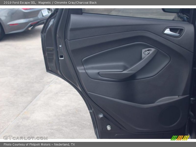 Magnetic / Chromite Gray/Charcoal Black 2019 Ford Escape SEL