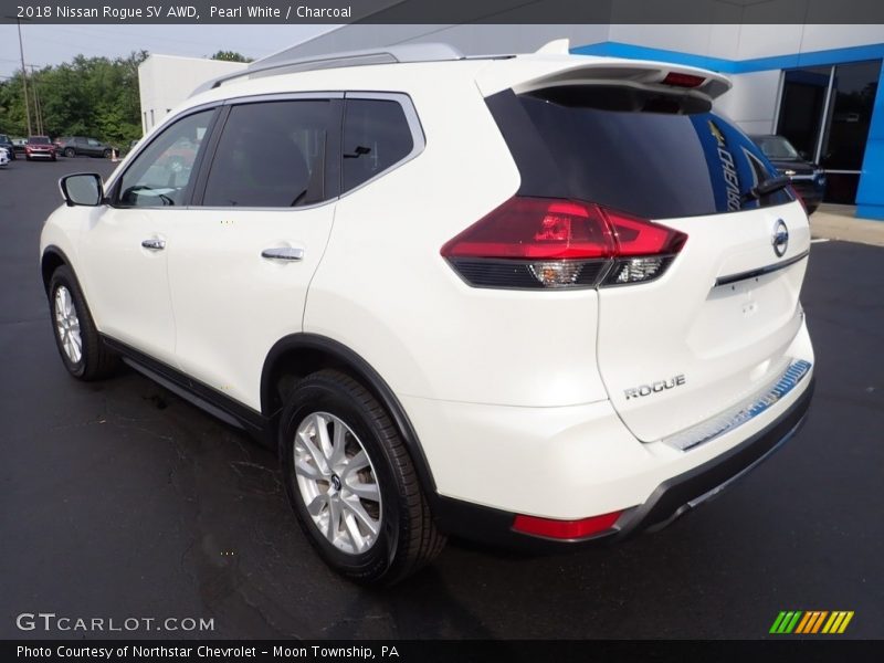 Pearl White / Charcoal 2018 Nissan Rogue SV AWD