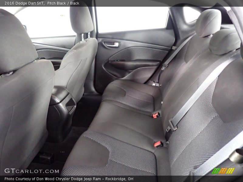 Pitch Black / Black 2016 Dodge Dart SXT