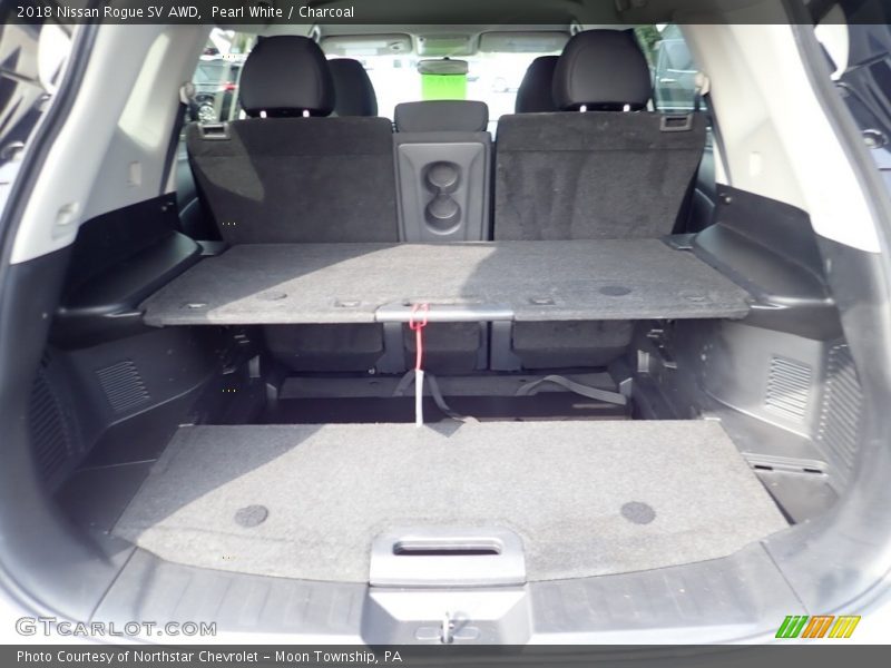 Pearl White / Charcoal 2018 Nissan Rogue SV AWD