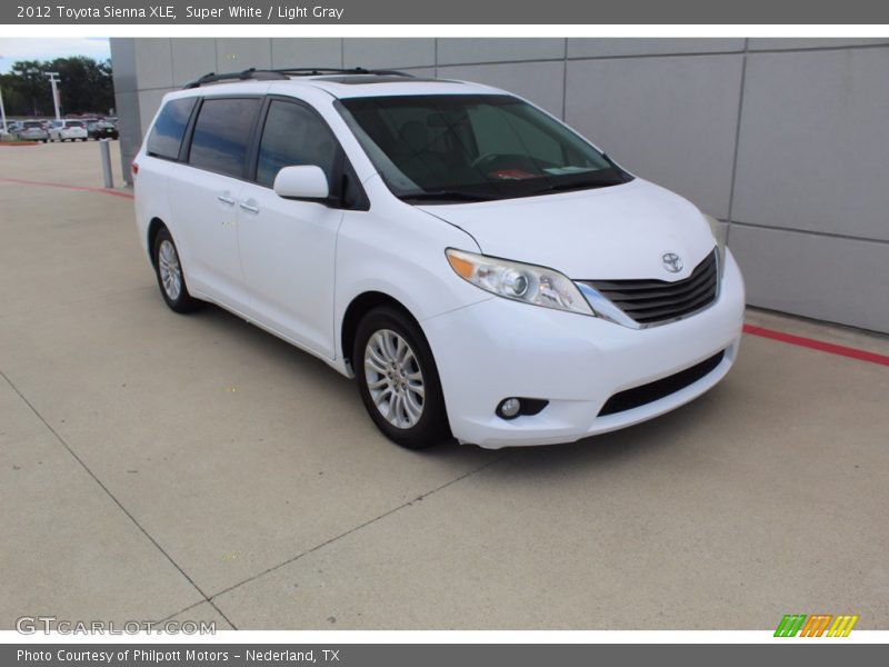 Super White / Light Gray 2012 Toyota Sienna XLE