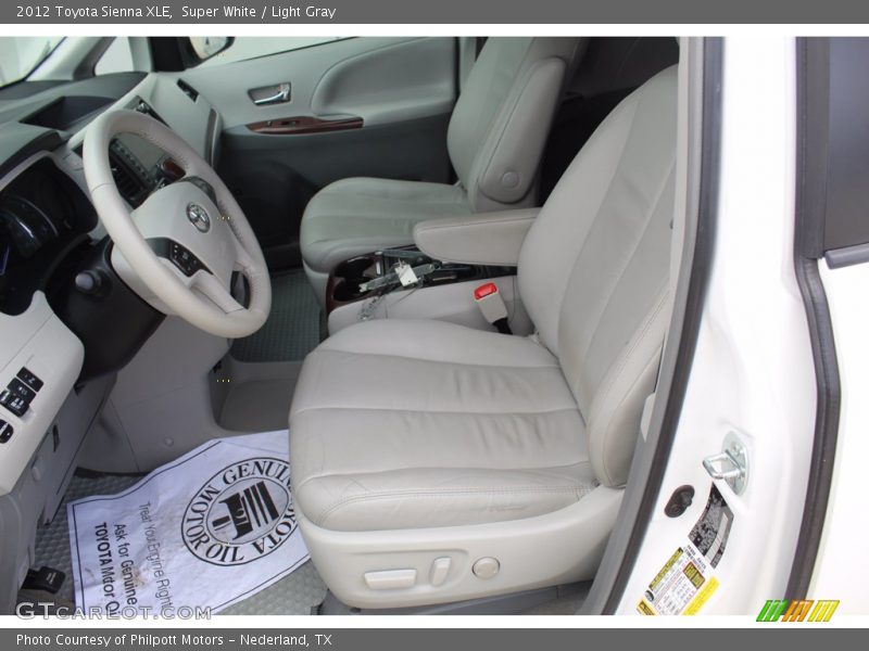 Super White / Light Gray 2012 Toyota Sienna XLE