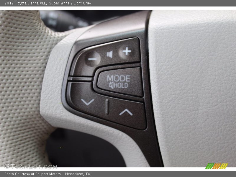 Super White / Light Gray 2012 Toyota Sienna XLE