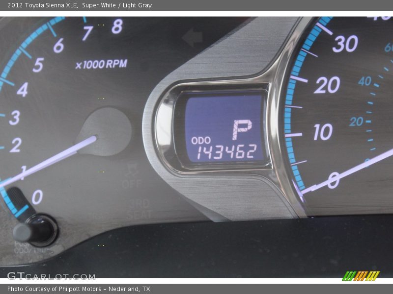 Super White / Light Gray 2012 Toyota Sienna XLE