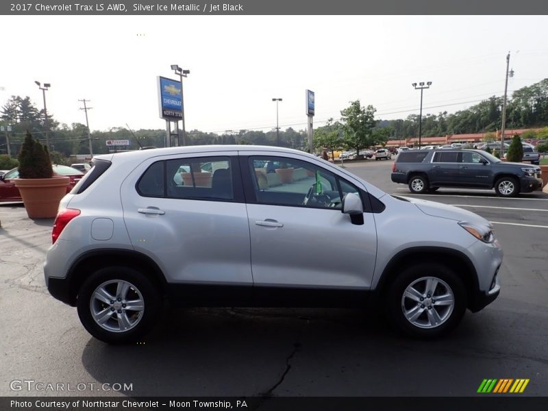 Silver Ice Metallic / Jet Black 2017 Chevrolet Trax LS AWD