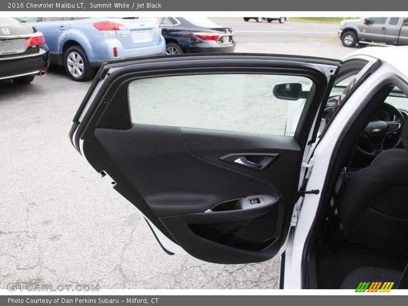 Summit White / Jet Black 2016 Chevrolet Malibu LT