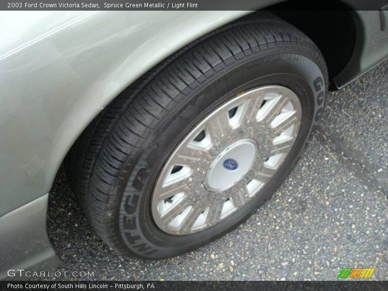Spruce Green Metallic / Light Flint 2003 Ford Crown Victoria Sedan