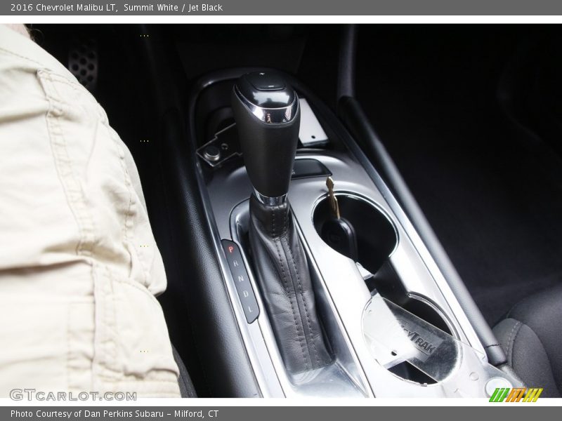 Summit White / Jet Black 2016 Chevrolet Malibu LT