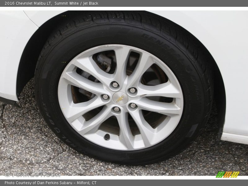 Summit White / Jet Black 2016 Chevrolet Malibu LT