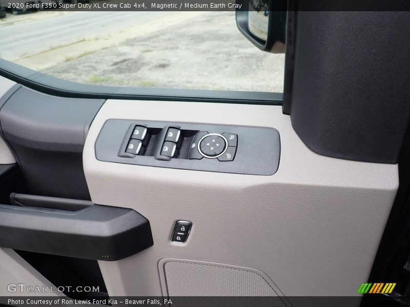 Magnetic / Medium Earth Gray 2020 Ford F350 Super Duty XL Crew Cab 4x4