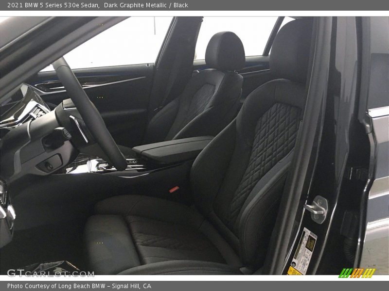 Front Seat of 2021 5 Series 530e Sedan