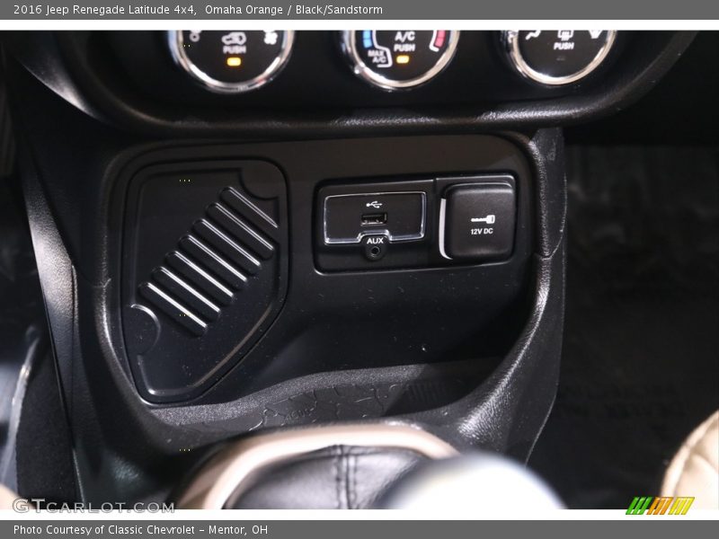 Omaha Orange / Black/Sandstorm 2016 Jeep Renegade Latitude 4x4
