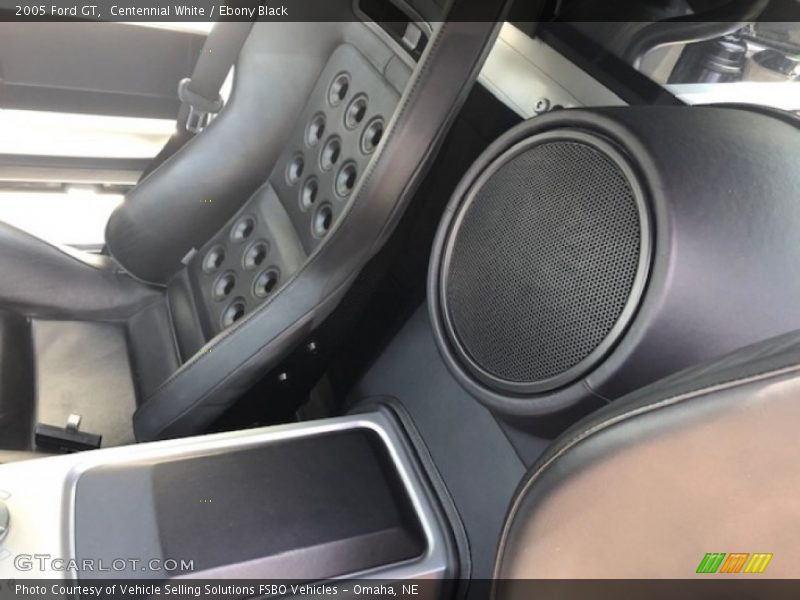 Centennial White / Ebony Black 2005 Ford GT