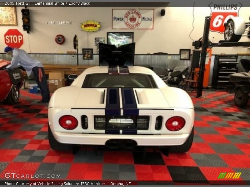 Centennial White / Ebony Black 2005 Ford GT