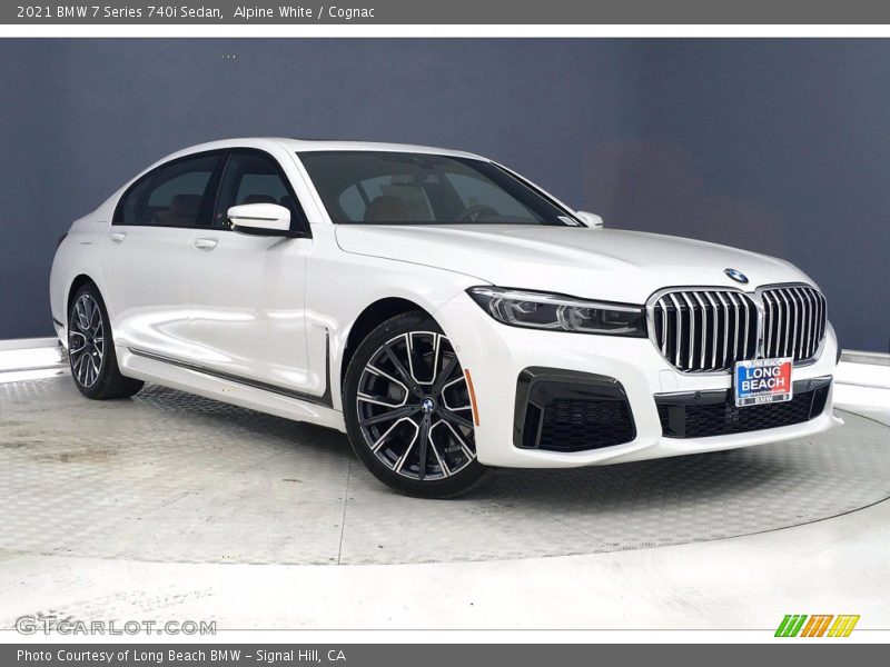 Front 3/4 View of 2021 7 Series 740i Sedan