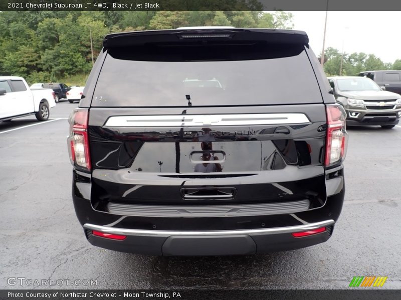 Black / Jet Black 2021 Chevrolet Suburban LT 4WD