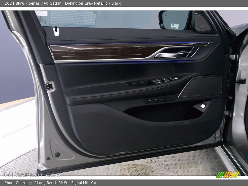 Donington Grey Metallic / Black 2021 BMW 7 Series 740i Sedan