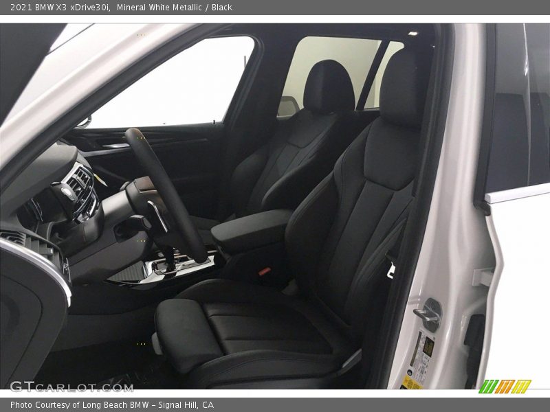 Mineral White Metallic / Black 2021 BMW X3 xDrive30i