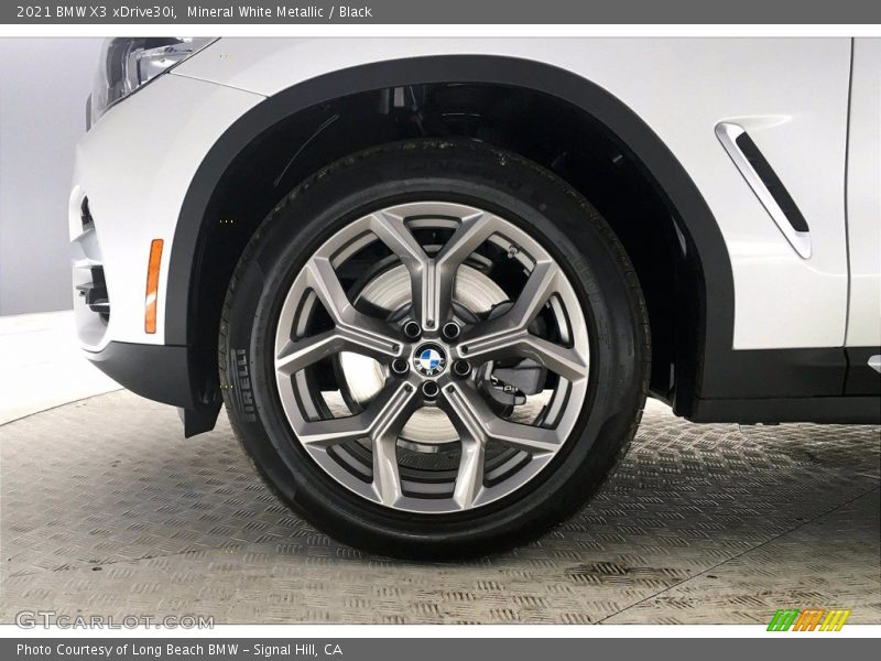 Mineral White Metallic / Black 2021 BMW X3 xDrive30i