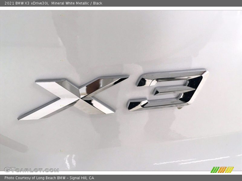 Mineral White Metallic / Black 2021 BMW X3 xDrive30i