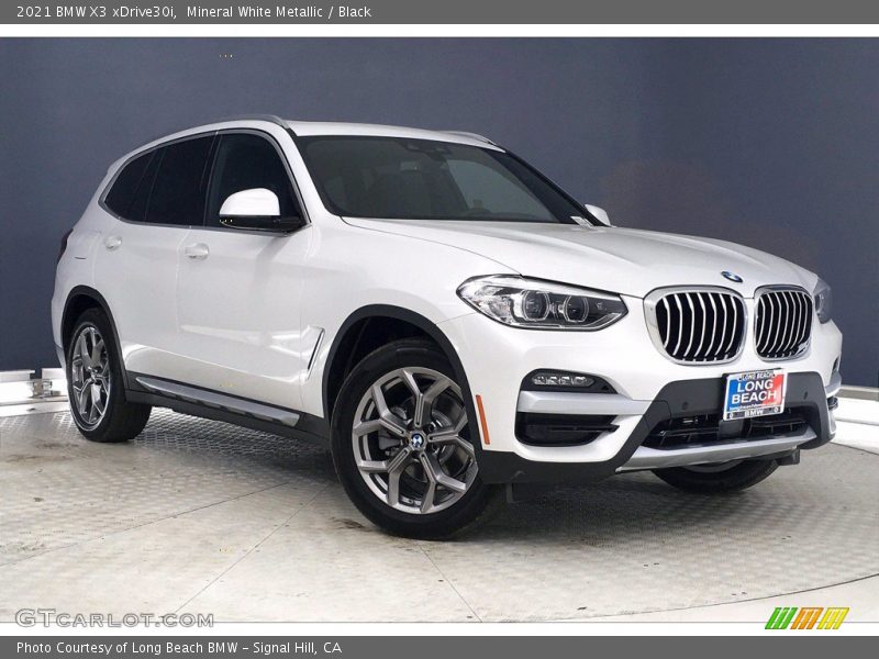 Mineral White Metallic / Black 2021 BMW X3 xDrive30i