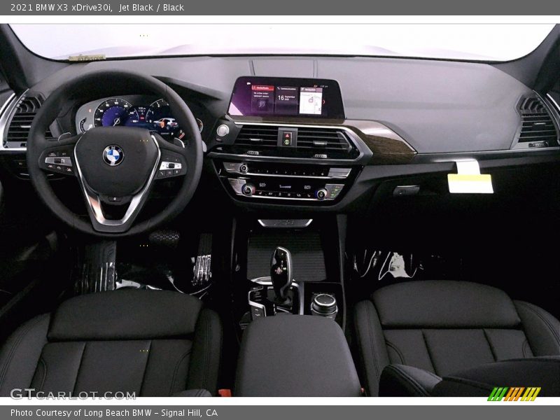 Dashboard of 2021 X3 xDrive30i